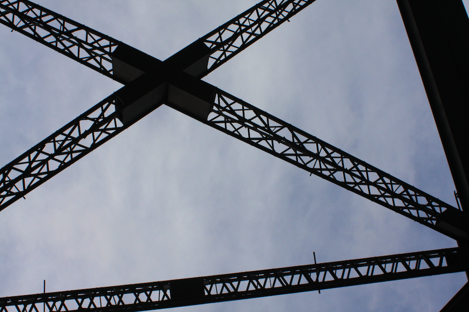 Sydney Harbour Bridge Scaffolding [ EF 28mm 1.8 ]