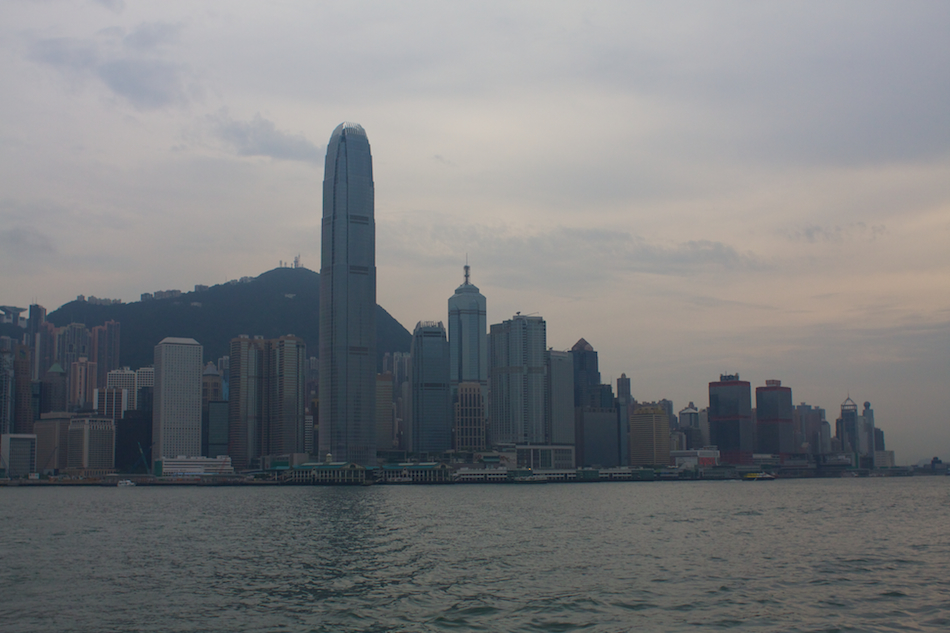 Hong Kong (Late Afternoon) [ EF 28mm 1.8 ]