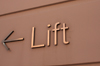 Lift [ EF 28mm 1.8 ]