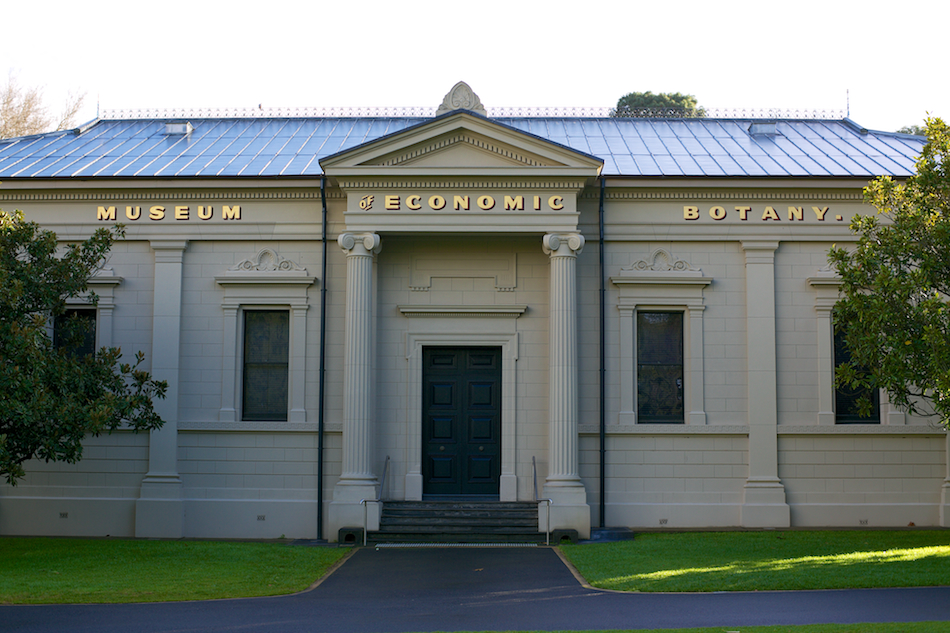 Museum of Economic Botany [ Zeiss Planar T* 50mm 1.4 ZE ]