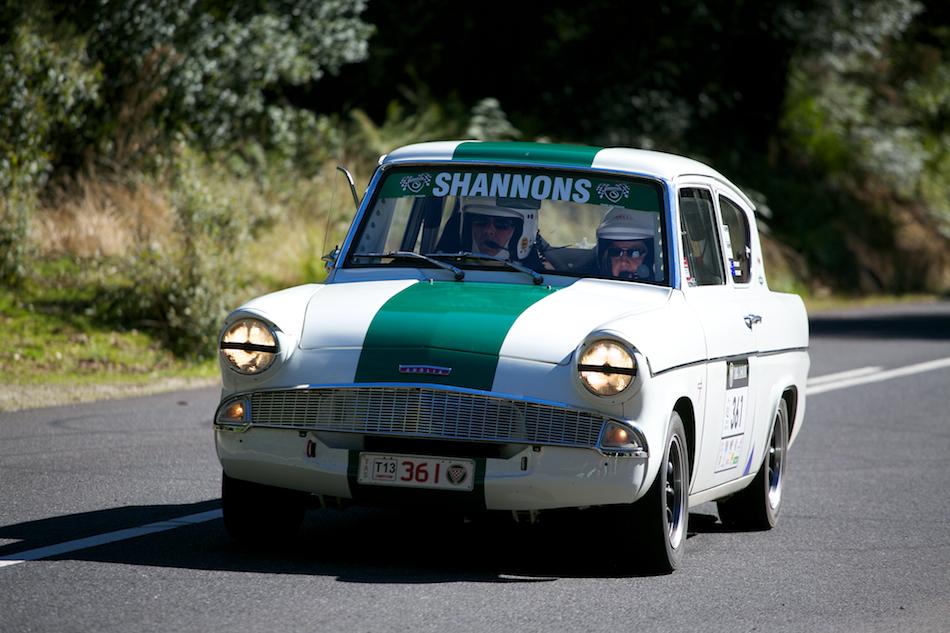 1962 Ford Anglia 105e [ EF 70-200mm 1:4 L ]