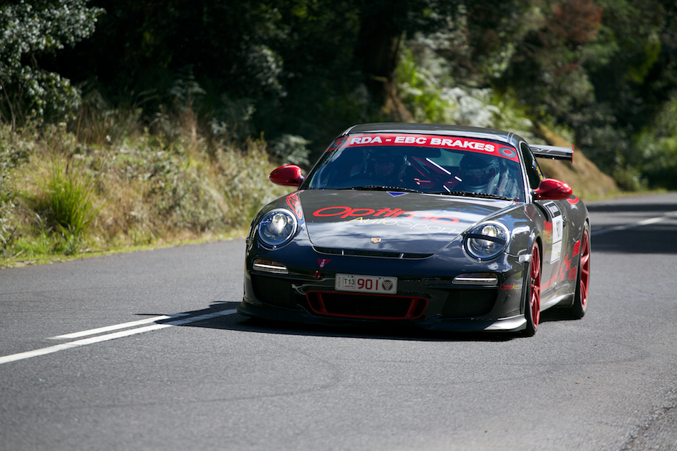 2010 Porsche 911 GT3 RS [ EF 70-200mm 1:4 L ]