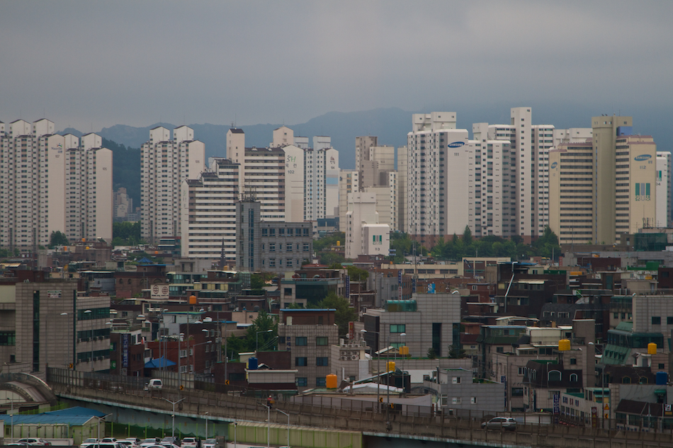 Seoul Buildings [ EF 24 - 105mm 1:4 L IS ]