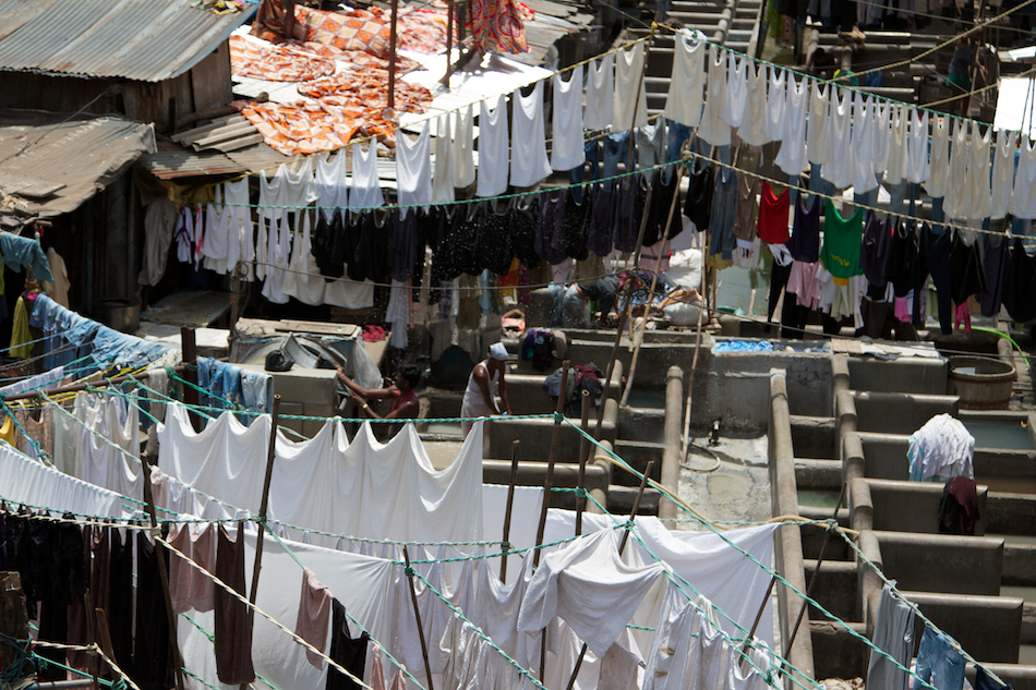 Saturday at the Dhobi Ghat [ EF 24 - 105mm 1:4 L IS ]