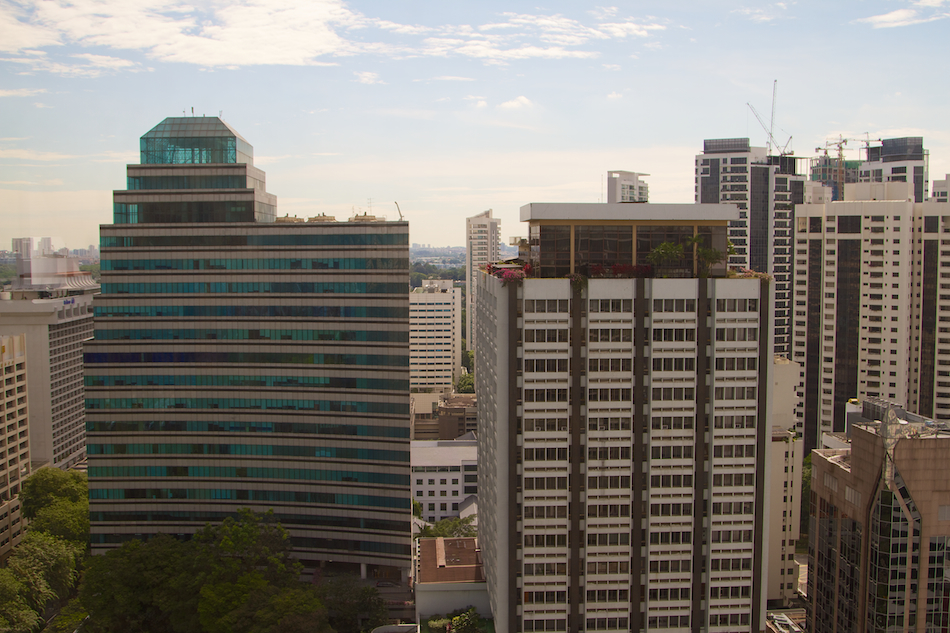 Singapore Buildings [ EF 24 - 105mm 1:4 L IS ]